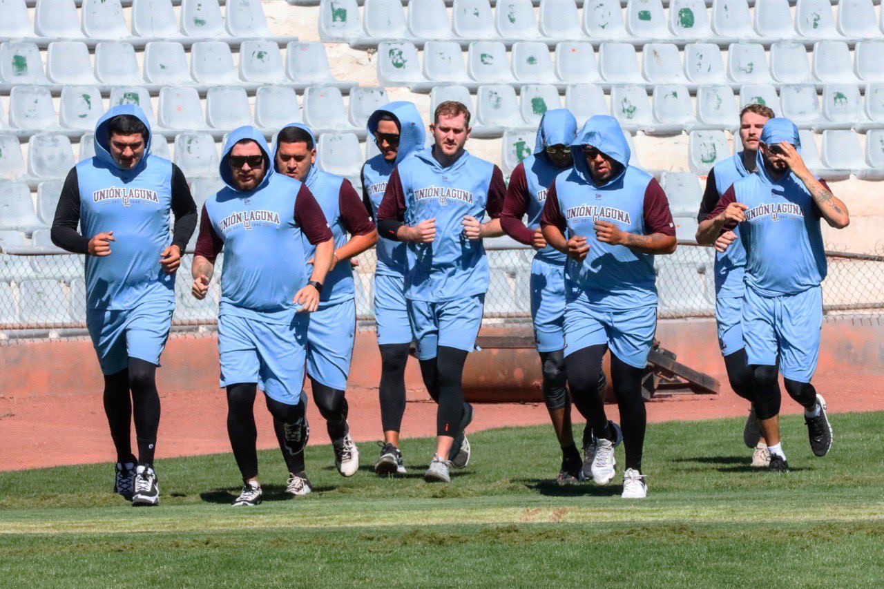 Algodoneros del Unión Laguna enciende motores: Inicia la pretemporada con McIlraith y arsenal en el montículo