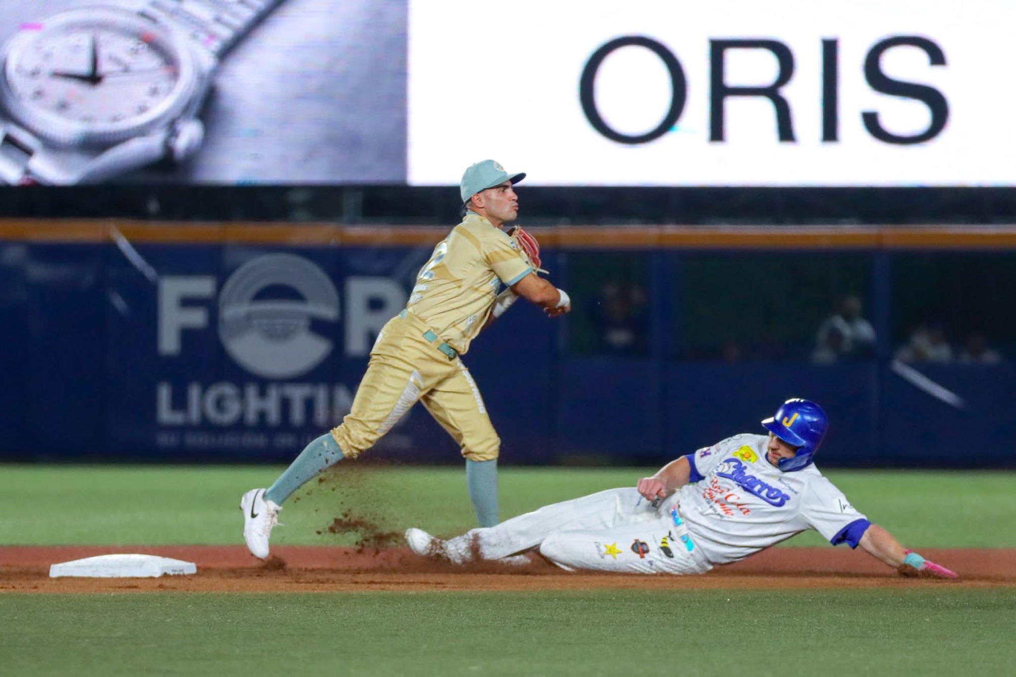 Algodoneros cae en extra innings ante Charros y pierde la serie en Jalisco