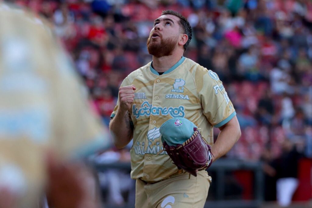 Algodoneros se impone en reñido duelo y empata la serie ante Caliente de Durango